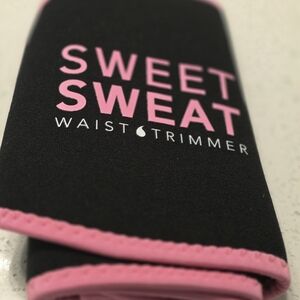 Sweet Sweat Waist Trimmer - Black with Pink Trim